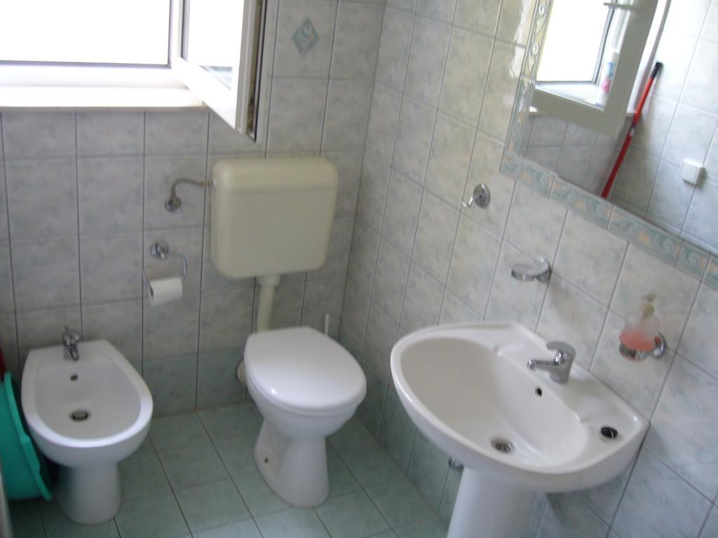 Apartmani Marija Primošten Buitenkant foto